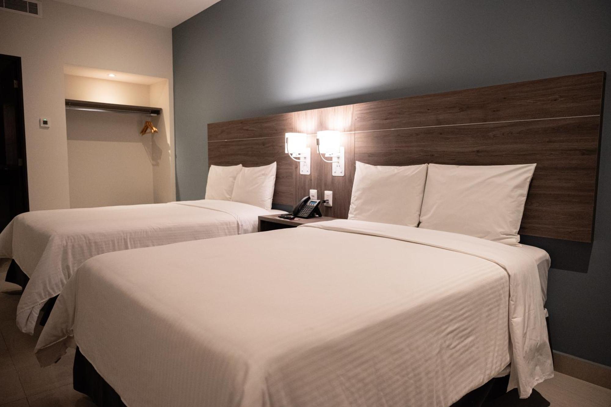Hotel Centria Monterrey Eksteriør bilde